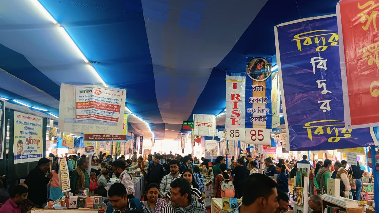 Where Words Wait: Inside the Lanes of Little Magazine